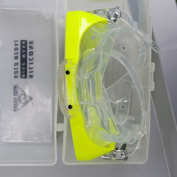 Vintage NEW old stock 90s Silicone Snorkel / Dive Mask - Picture 6 of 6